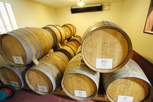 2015年度はワインとスパークリングワインを合わせて15000本分生産。